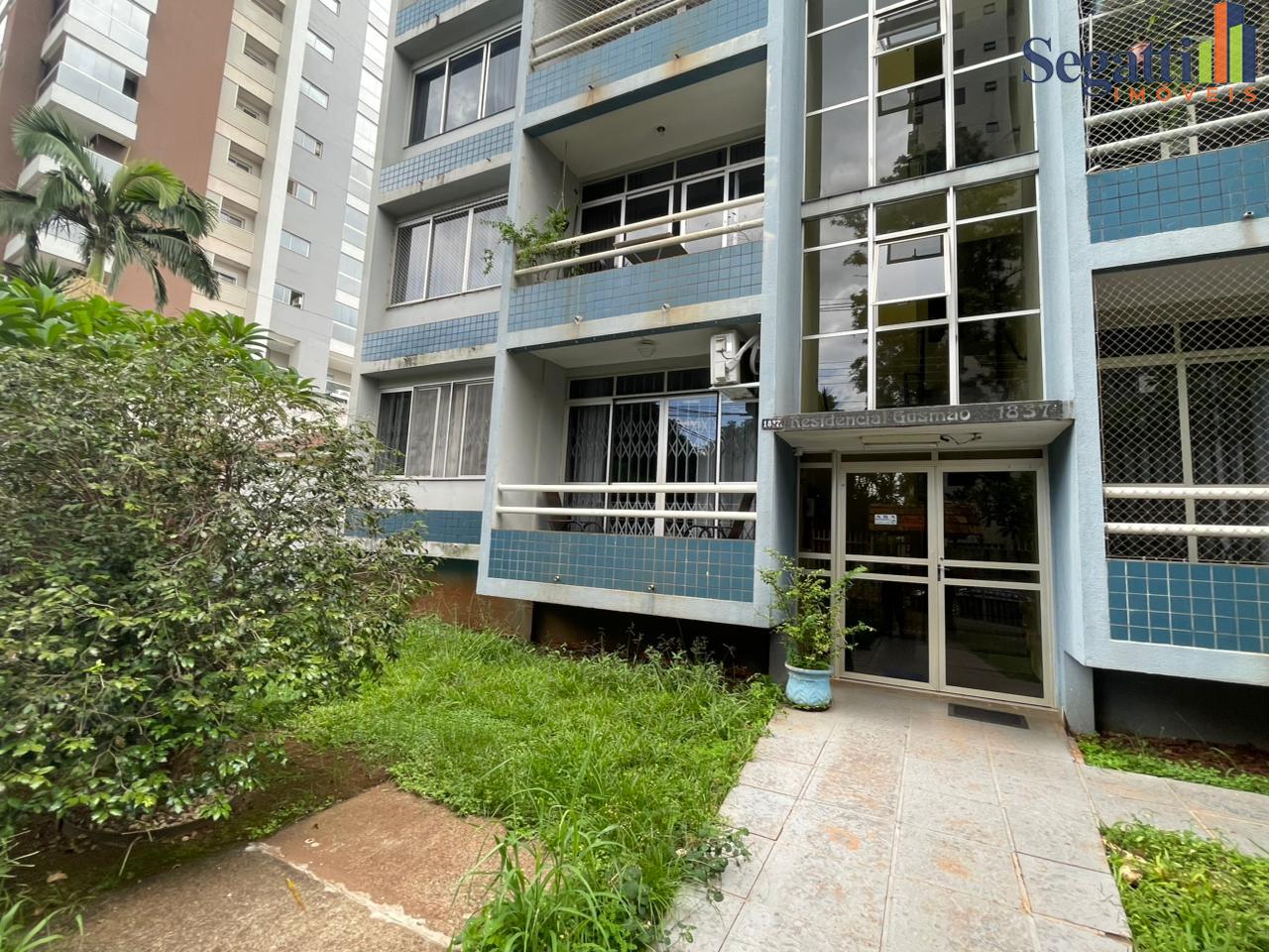 APARTAMENTO NO EDIFICIO GUSMÃO