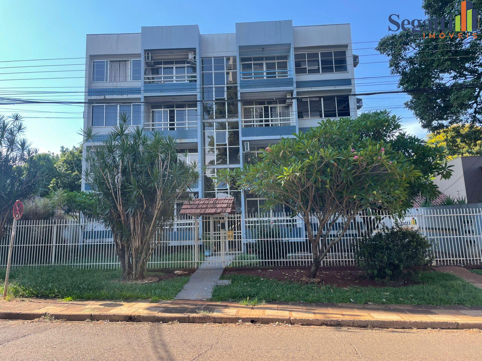 APARTAMENTO NO EDIFICIO GUSMÃO