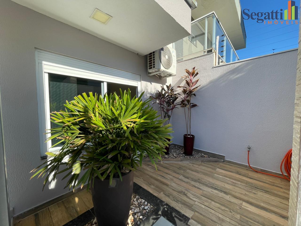 SOBRADO NO JARDIM CLÁUDIA