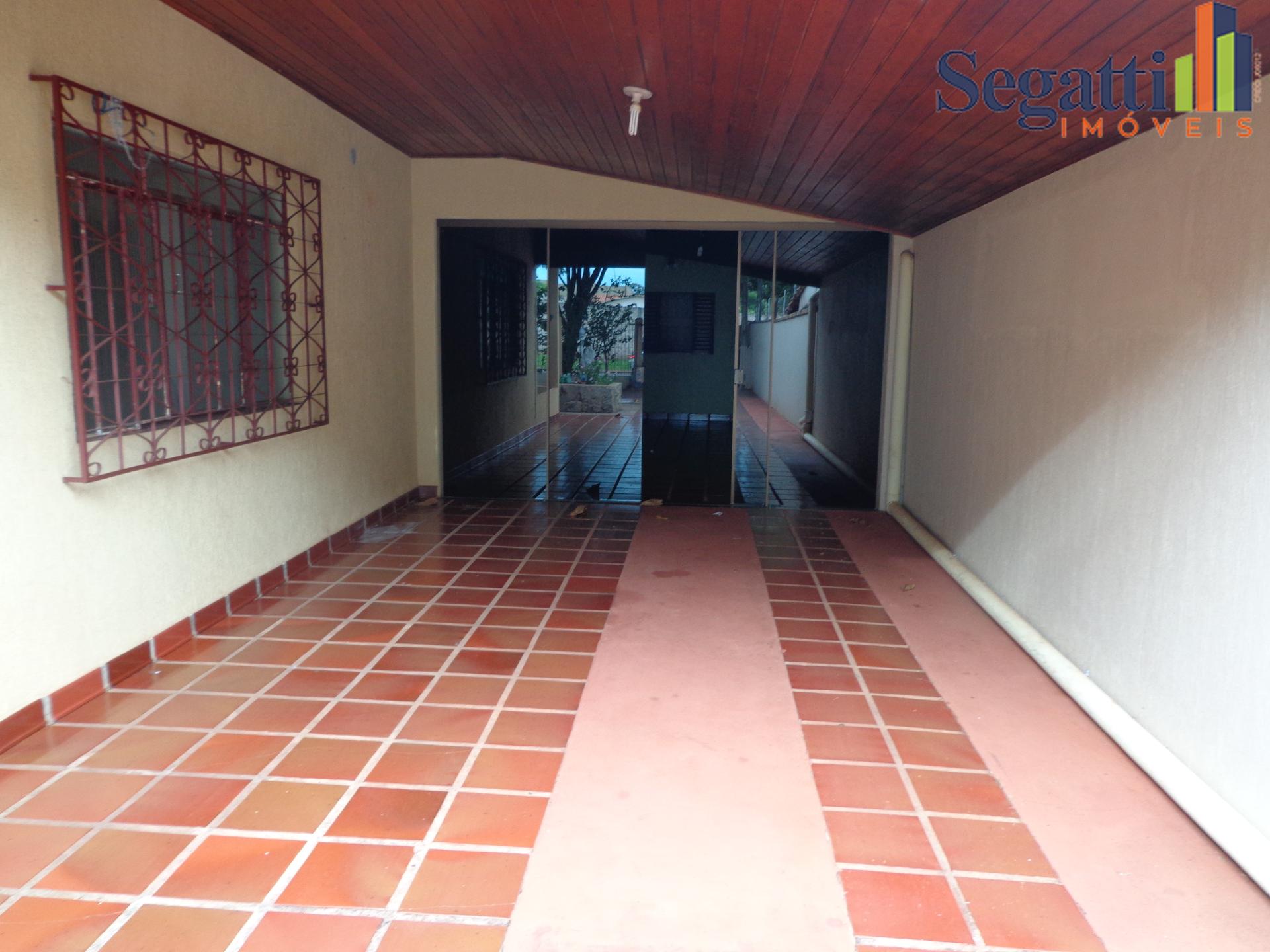 CASA NO JARDIM CANADÁ