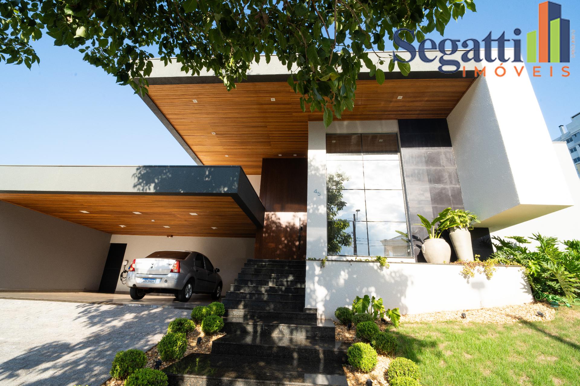 CASA TÉRREA NO CONDOMÍNIO PORTO MADERO