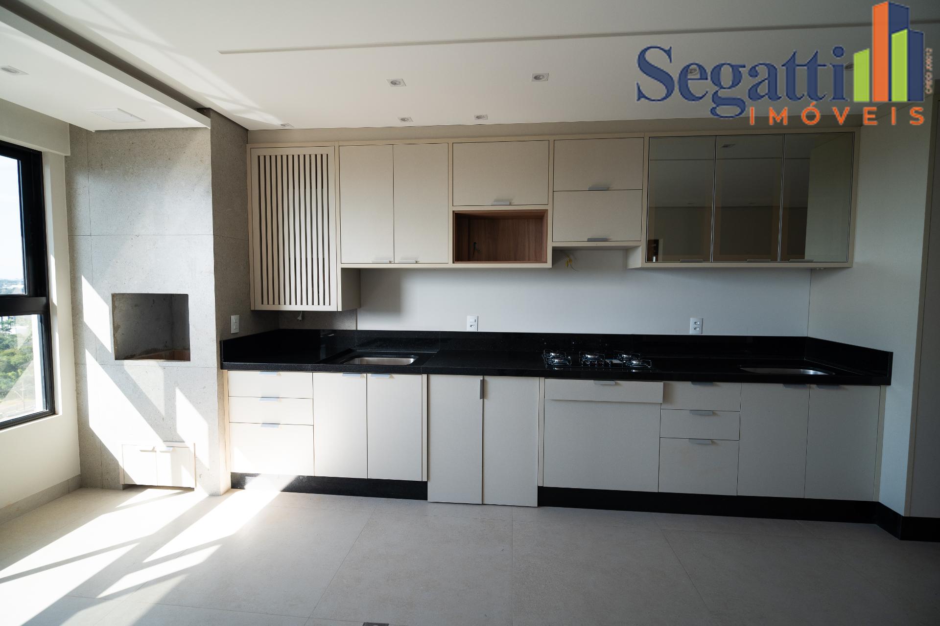 APARTAMENTO SEMI MOBILIADO NO EDIFÍCIO ARAUCÁRIA