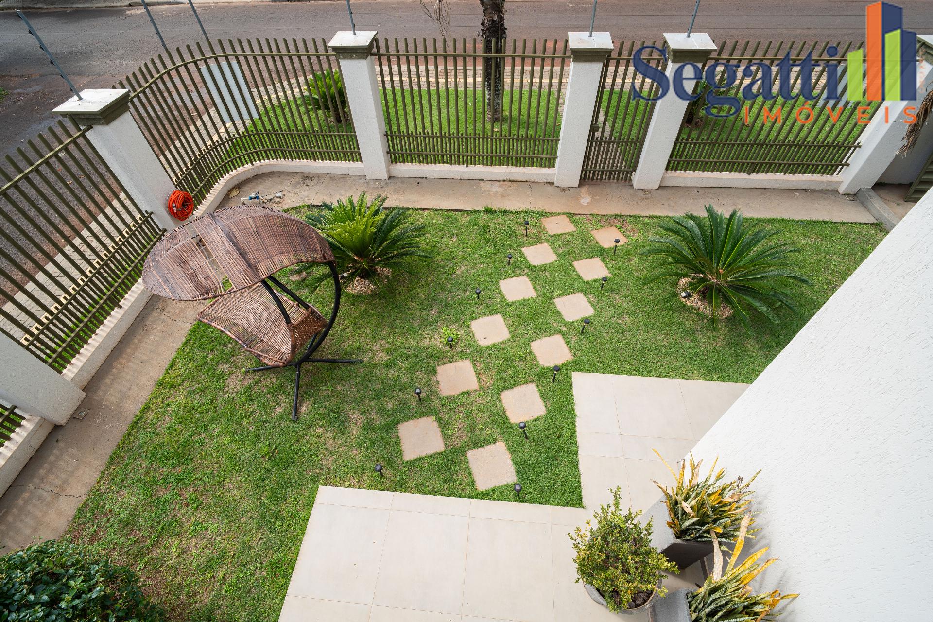 SOBRADO SEMI MOBILIADO NO JARDIM LANCASTER