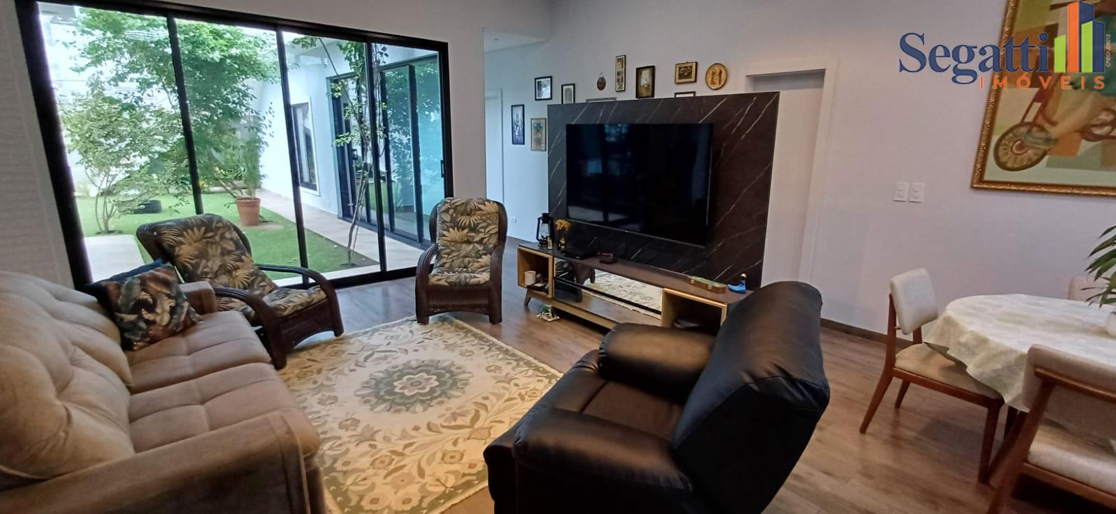 CASA TÉRREA SEMI MOBILIADA NO CONDOMÍNIO FECHADO TERRAS ALPHAS I