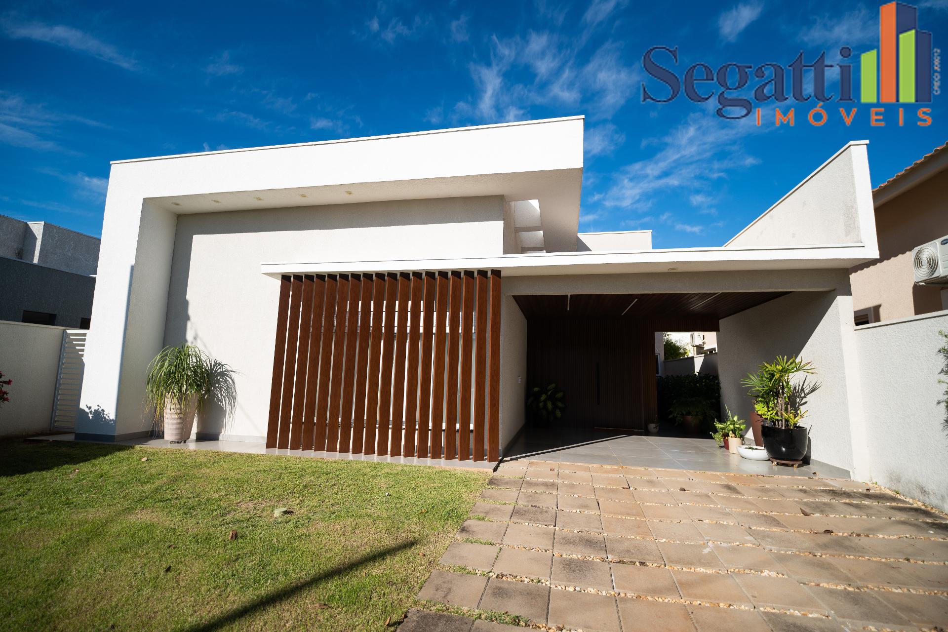 CASA TÉRREA NO CONDOMÍNIO VILLA CONSCIENTIA