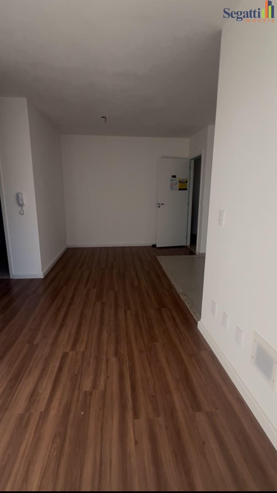 APARTAMENTO NO CONDOMÍNIO ROYAL LEGACY