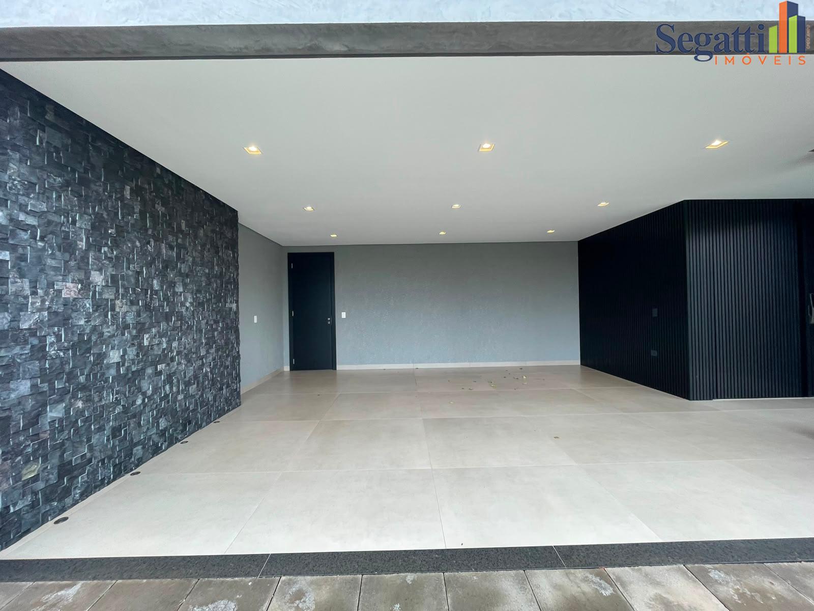 CASA TÉRREA NO CONDOMÍNIO RESIDENCIAL SAFIRA