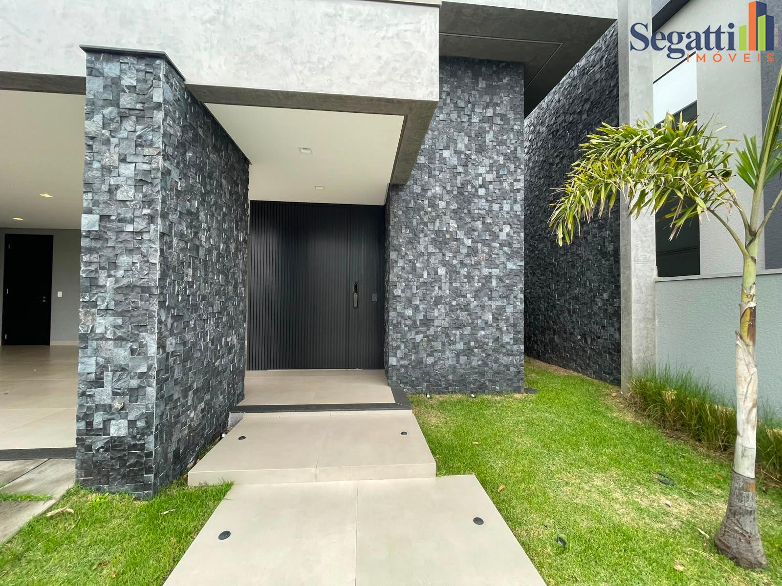 CASA TÉRREA NO CONDOMÍNIO RESIDENCIAL SAFIRA