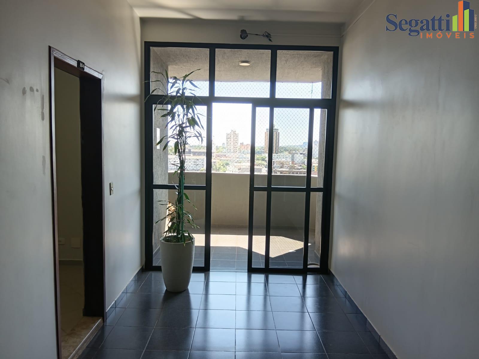 SALA COMERCIAL NO CENTRO EMPRESARIAL PEDRO BASSO