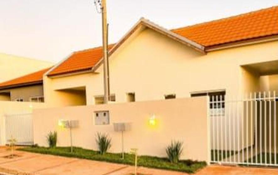 CASA COM 01 SUÍTE E UM QUARTO NO JARDIM COOPAGRO, TOLEDO - PR