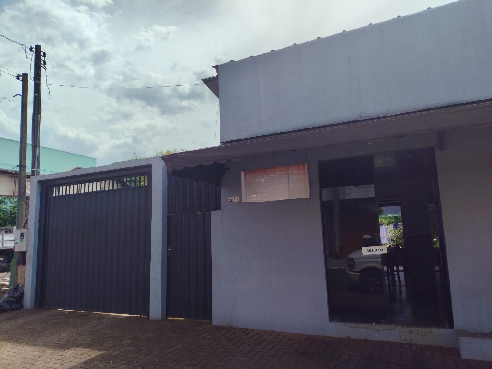 AMPLO TERRENO DE 675m , 30 METROS DA AV. PARIGOT DE SOUZA.