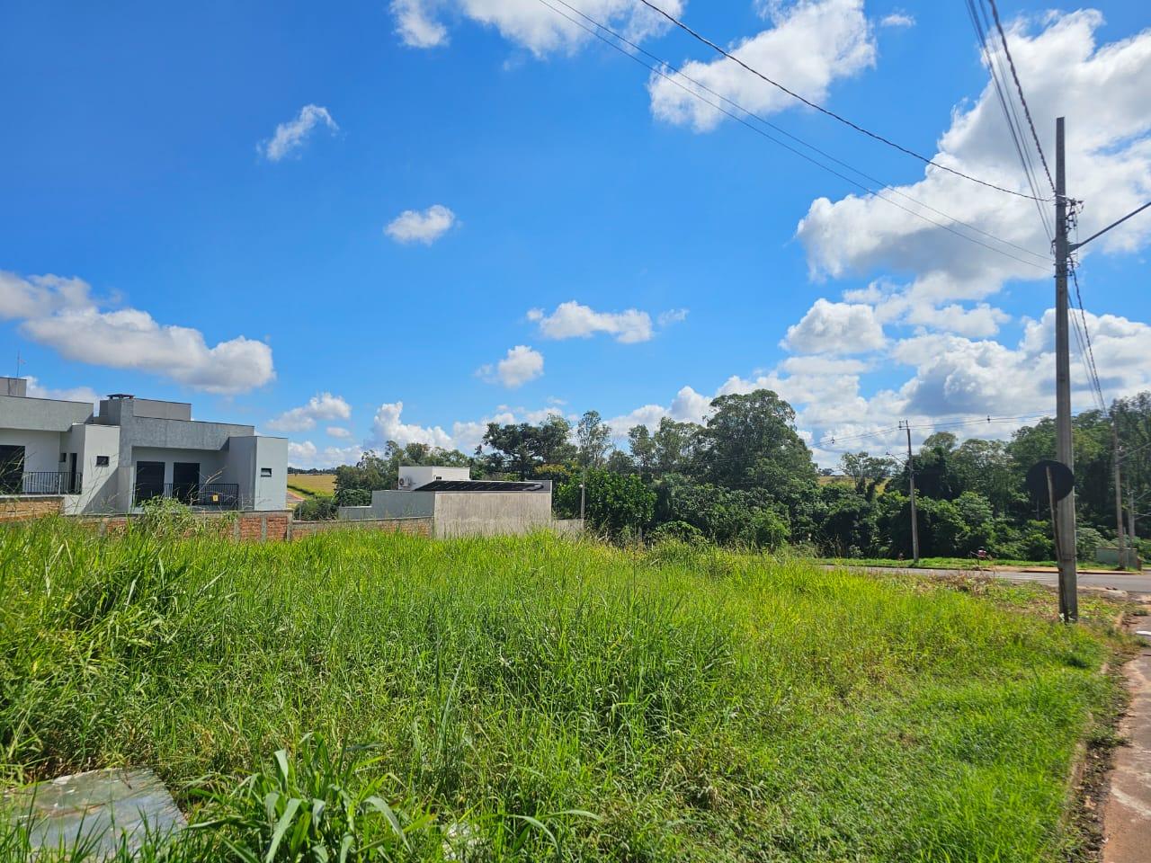 EXCELENTE TERRENO COM 360m  NA VILA INDUSTRIAL, PERFEITO PARA ...
