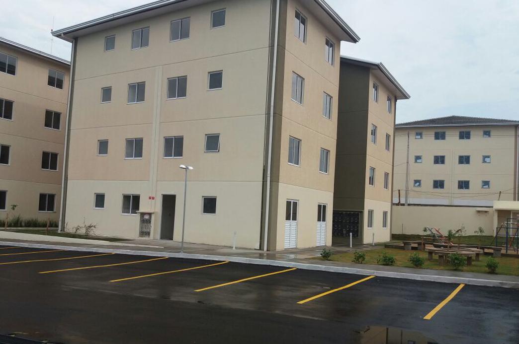 APARTAMENTO  À VENDA EM TOLEDO PR