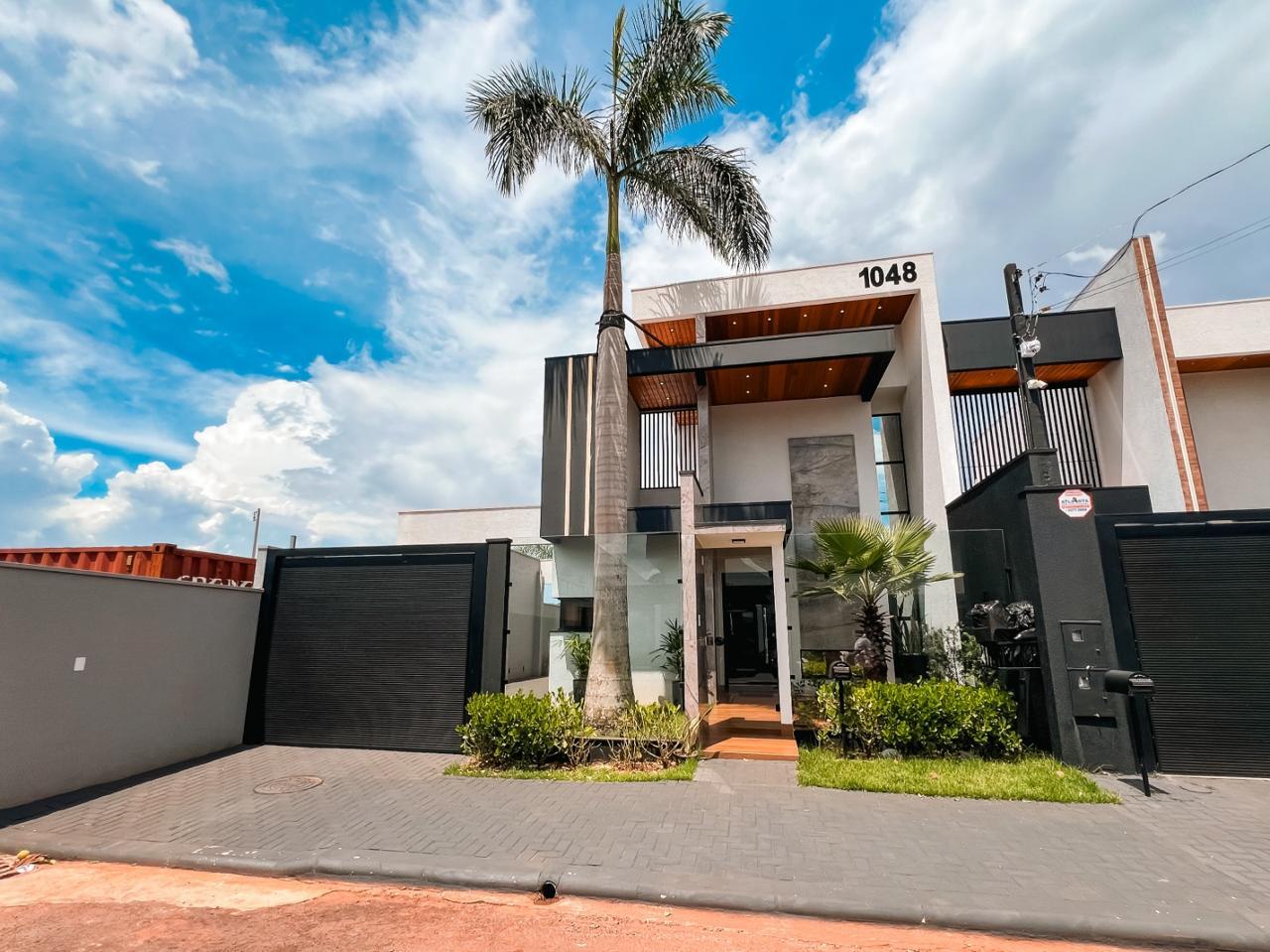 CASA SEMIMOBILIADO COM 03 QUARTOS à venda, JARDIM GISELA, TOLE...