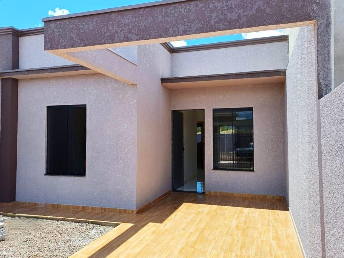 CASA COM SOBRA DE TERRENO NO JARDIM PANORAMA TOLEDO - PR