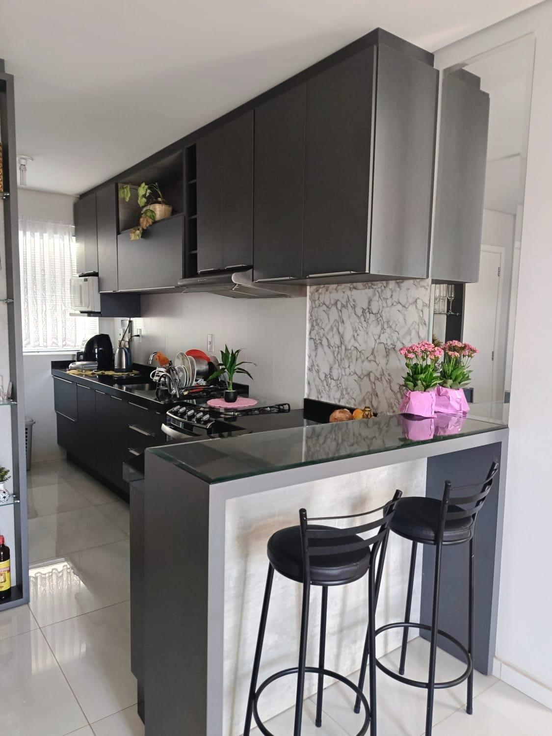 APARTAMENTO À VENDA NO JARDIM PANCERA EM TOLEDO PARANÁ