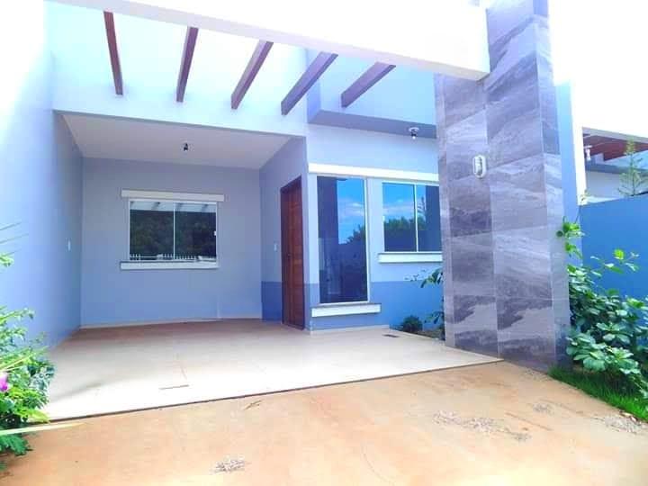 CASA COM SUÍTE À VENDA NO JARDIM PANCERA