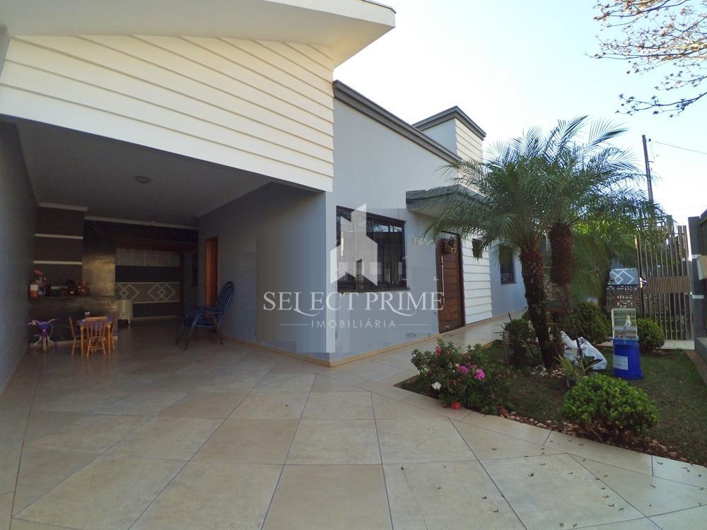 Linda Casa com Suíte 2 Quartos 2 Vagas e Área Gourmet no Jardi...