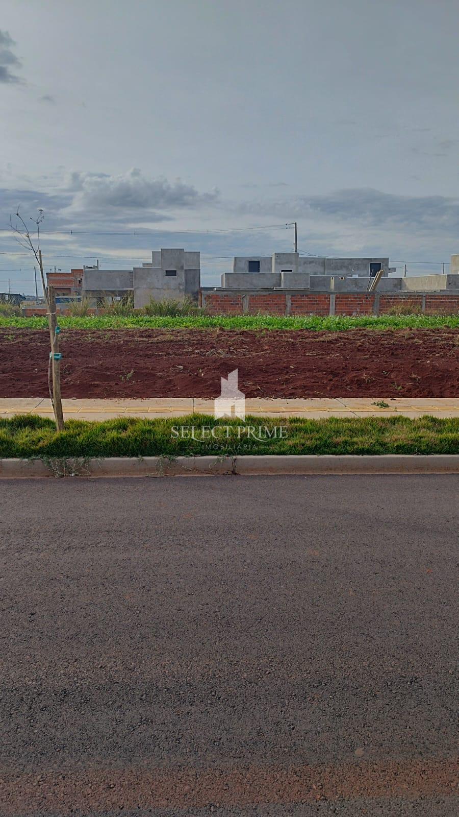 TERRENO À VENDA NO LOTEAMENTO PADRE PATUI EM TOLEDO - PR
