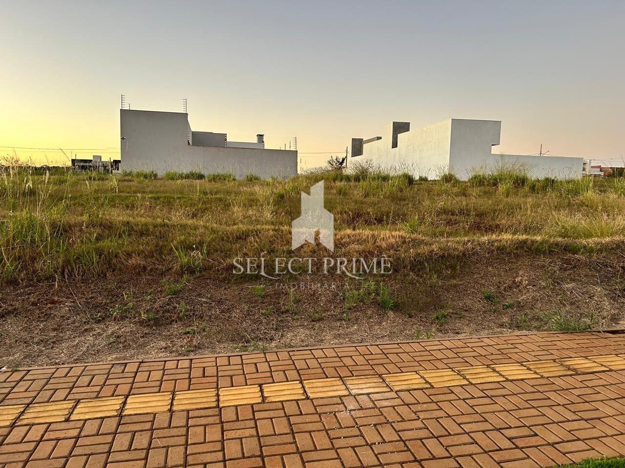 TERRENO COM 480m  NA VILA INDUSTRIAL - BRISA DO LAGO - TOLEDO PR