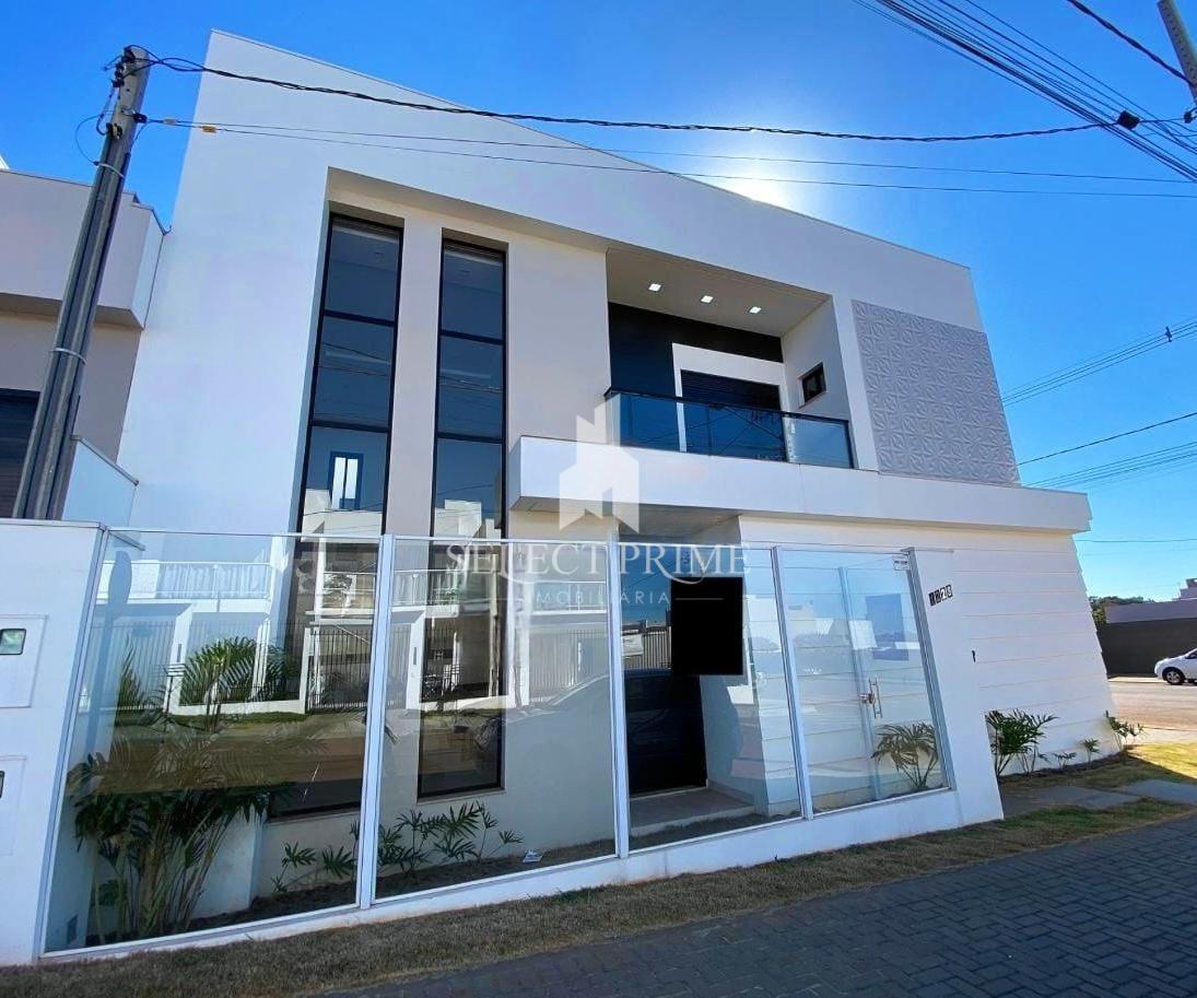 SOBRADO COM 3 SUÍTES NO JARDIM PANCERA - TOLEDO PR