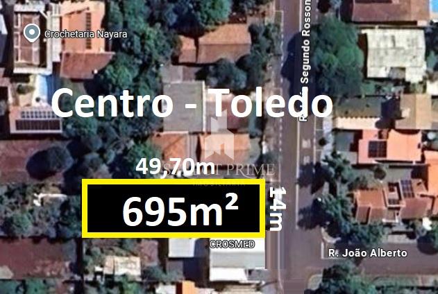 Terreno de 695,80m  em Excelente Localização no Centro de Tole...