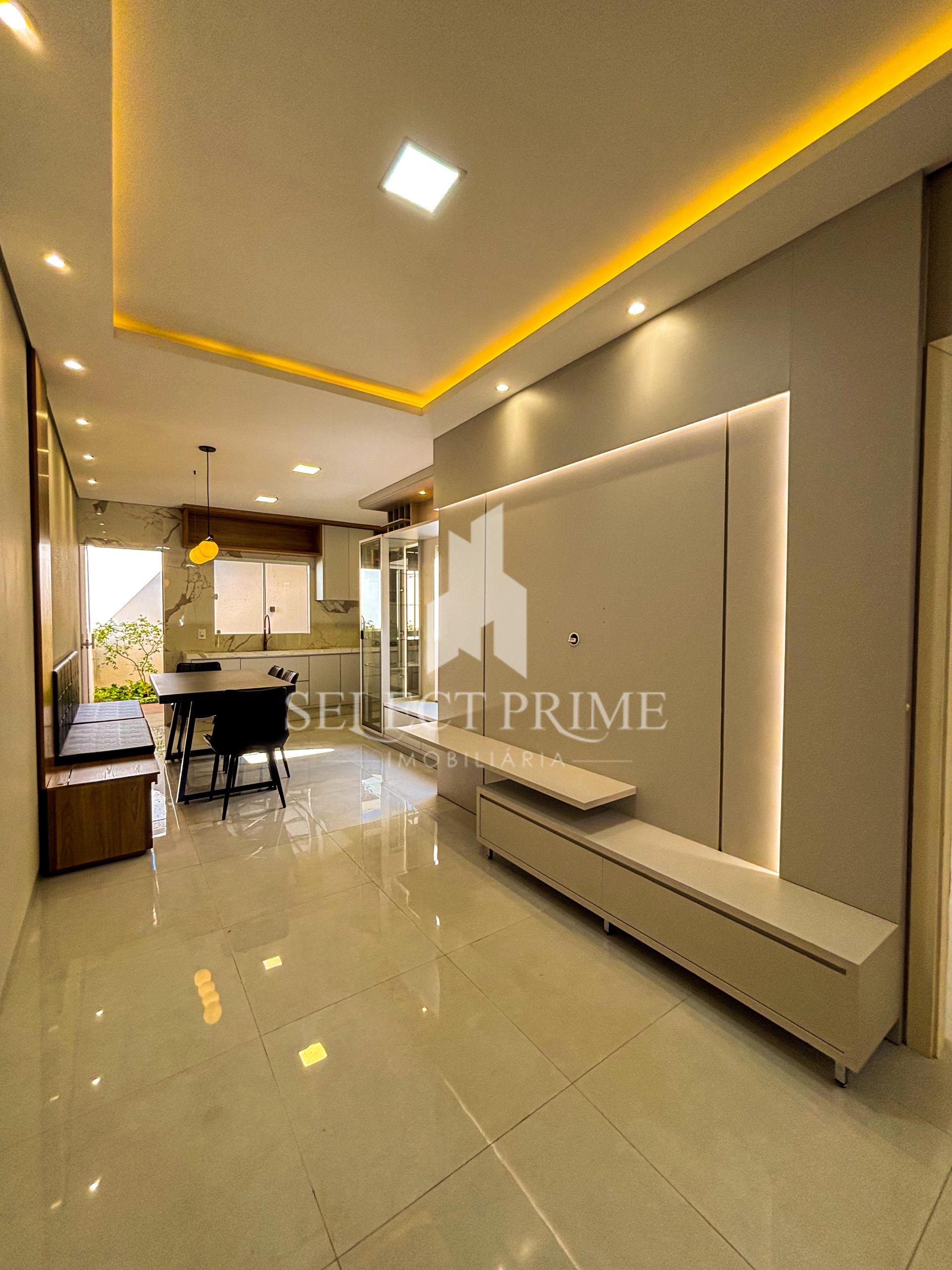 LINDA CASA MOBILIADA À VENDA EM TOLEDO PARANÁ