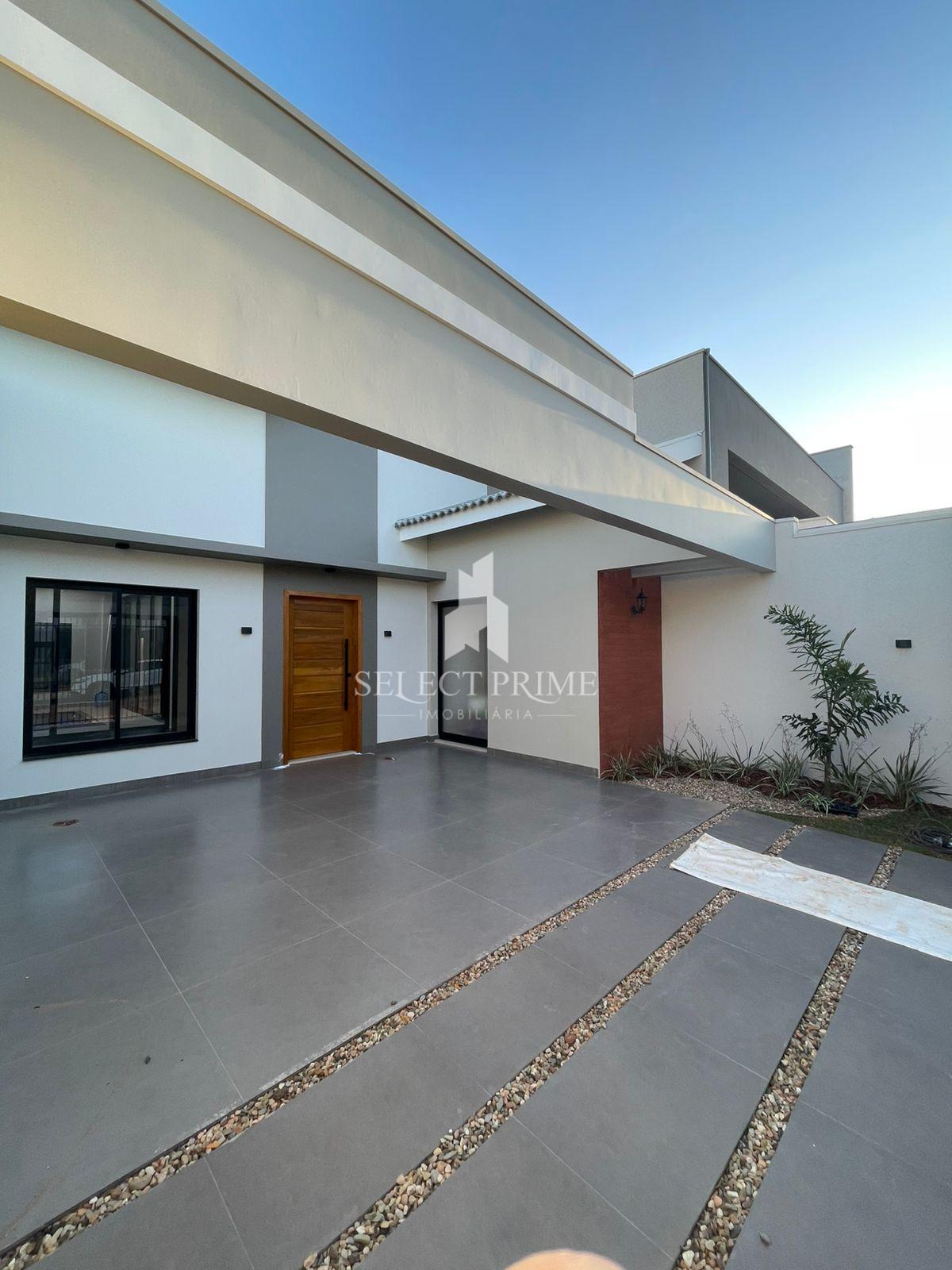 Casa com 3 Quartos e Piscina no Jd Tocantins - TOLEDO PR