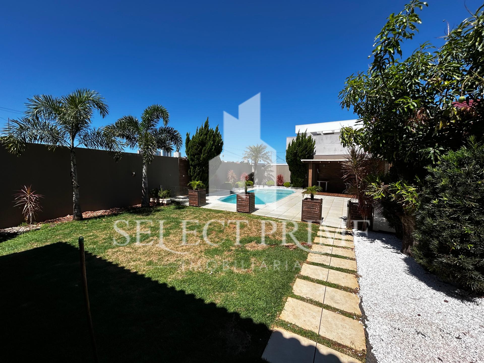 Casa em Terreno de 496m  Com piscina no Jardim Pancera - TOLED...