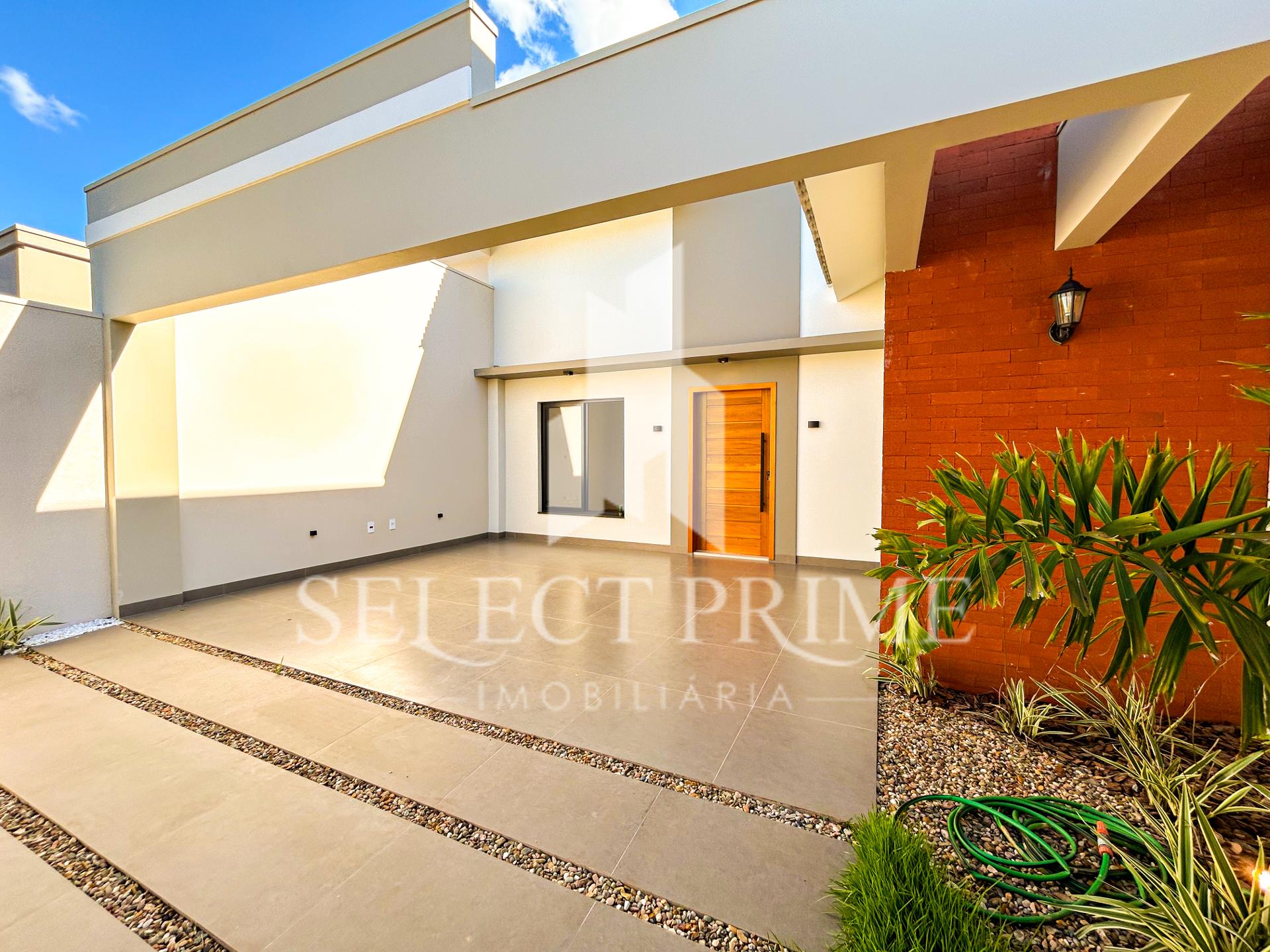 Casa com 3 Quartos e Piscina no Jd Tocantins - TOLEDO PR