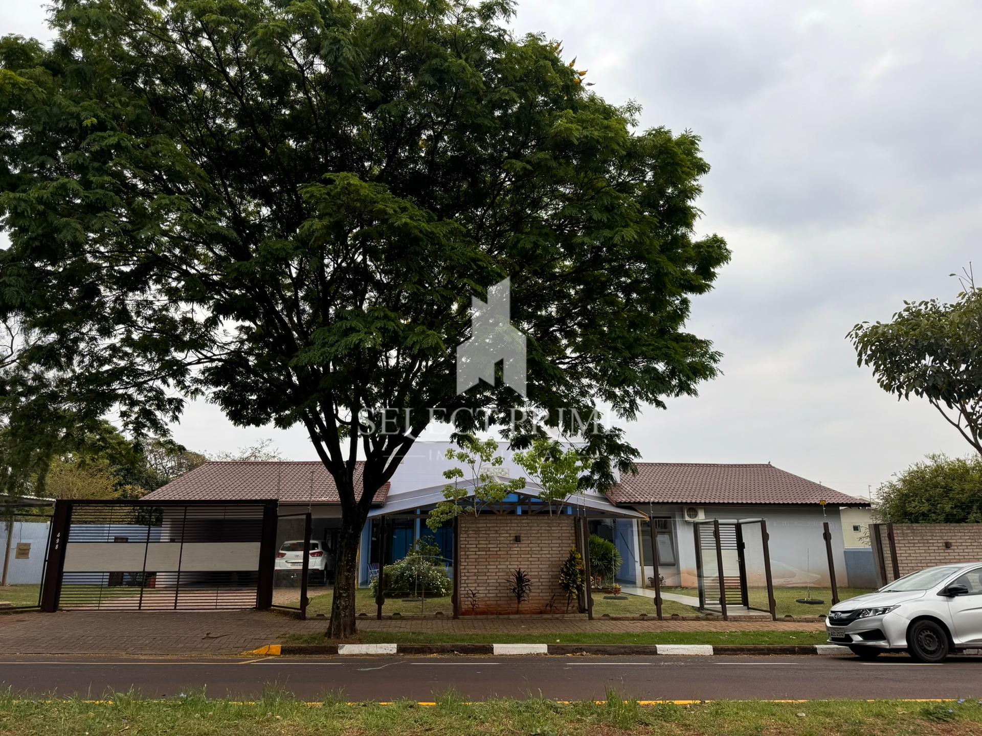 Casa de 300m  em terreno de 1.521m  com Alto Padrão com Área d...