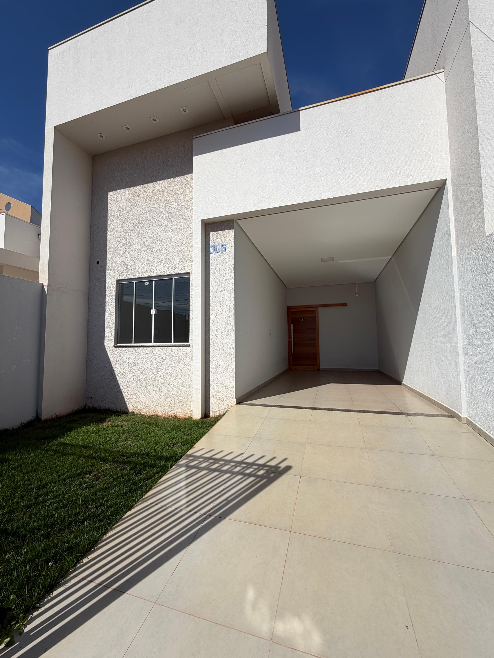 Casa Semimobiliada ? venda no Jardim Gisela - TOLEDO PR