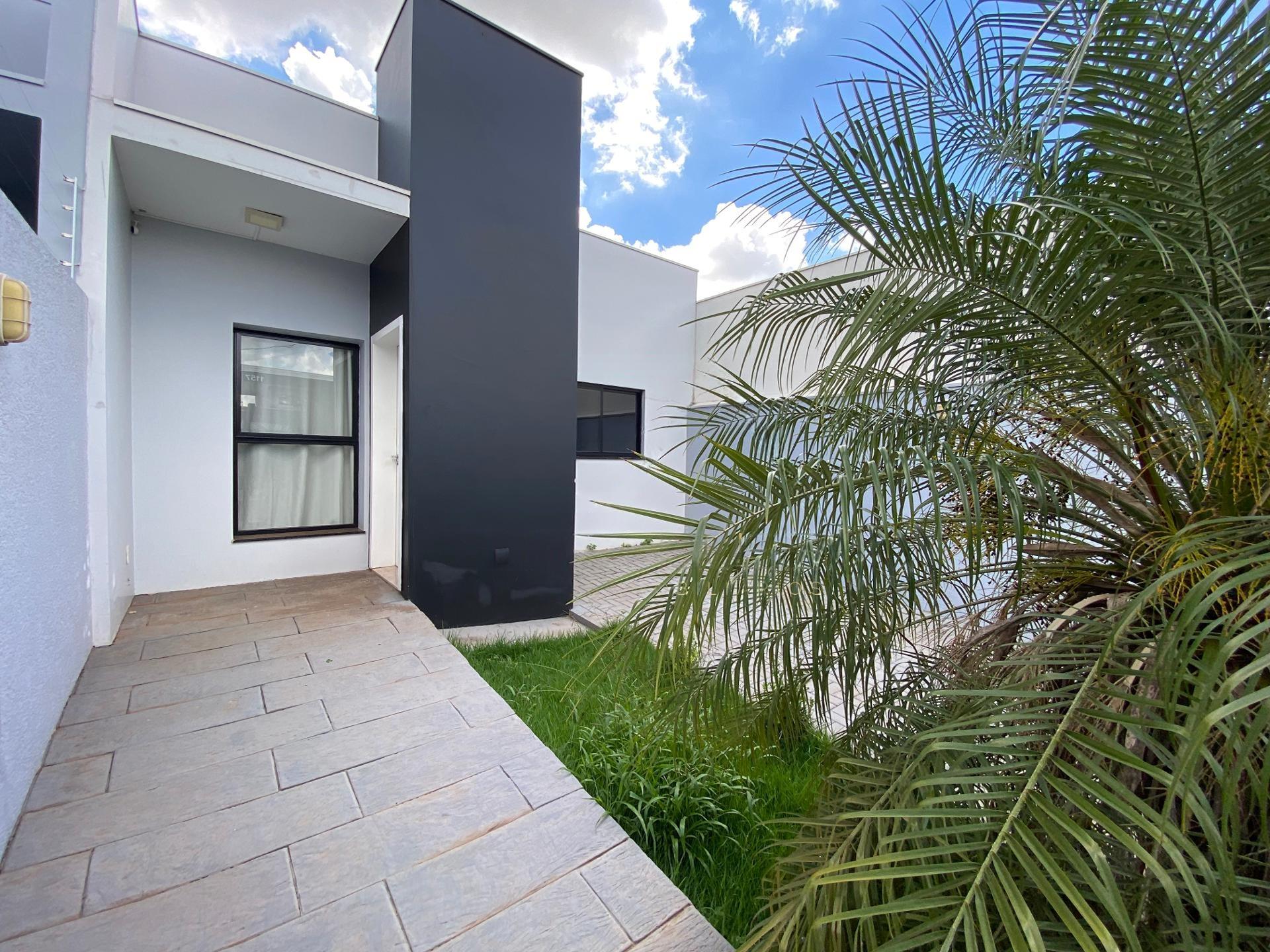 Casa mobiliada com 3 Quartos no Jardim Pancera - Toledo PR