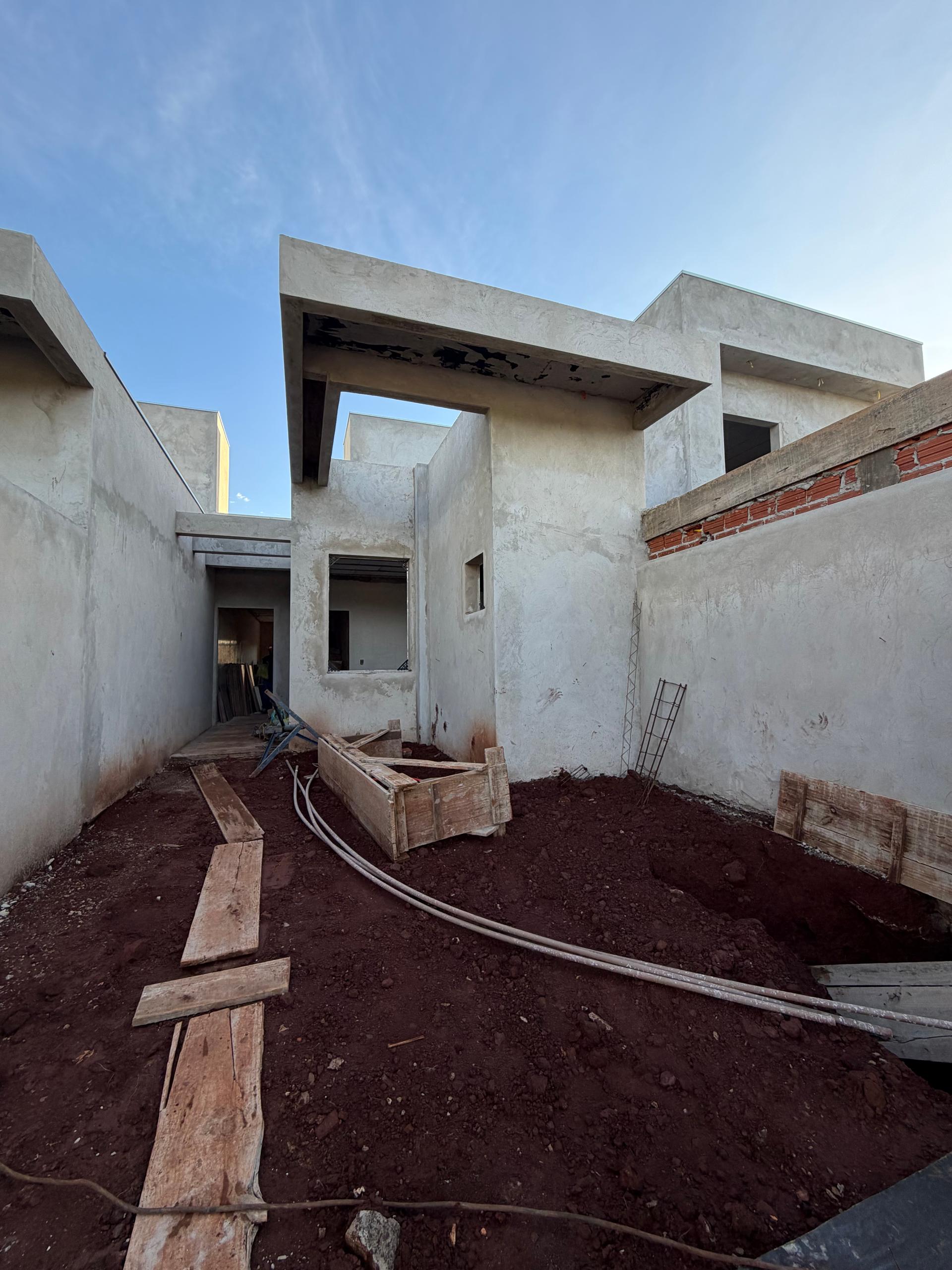 Casa com 3 Quartos e sobra de terreno na Vila Becker em Toledo PR