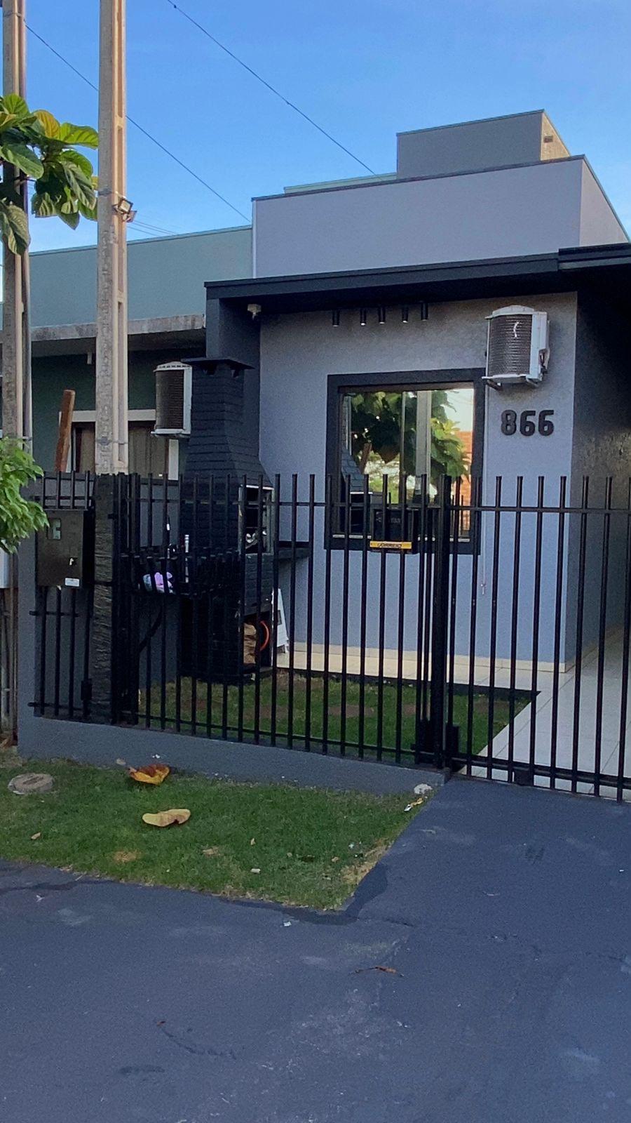 CASA SEMI-MOBILIADA A VENDA NO JARDIM PINHEIRINHO, TOLEDO - PR
