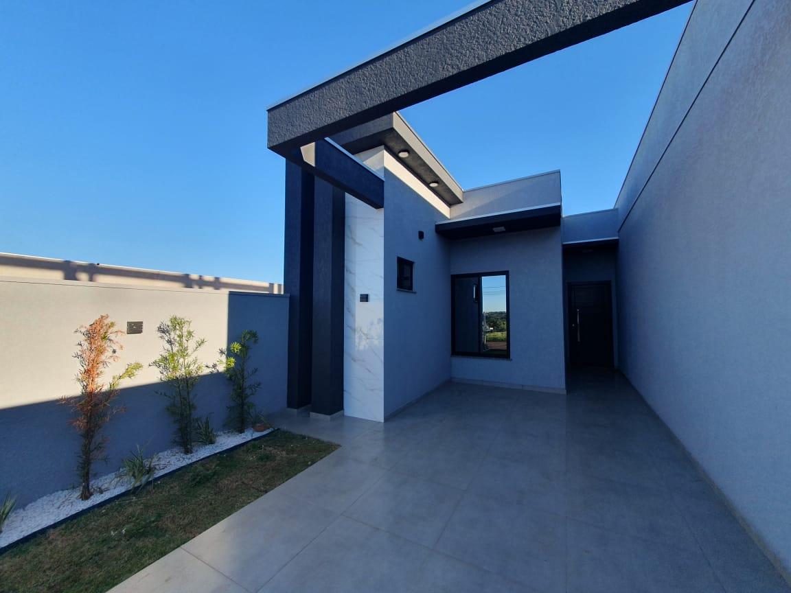 Casa de 65,91m² Terreno de 135m² Suíte 2 quartos Churrasqueira...