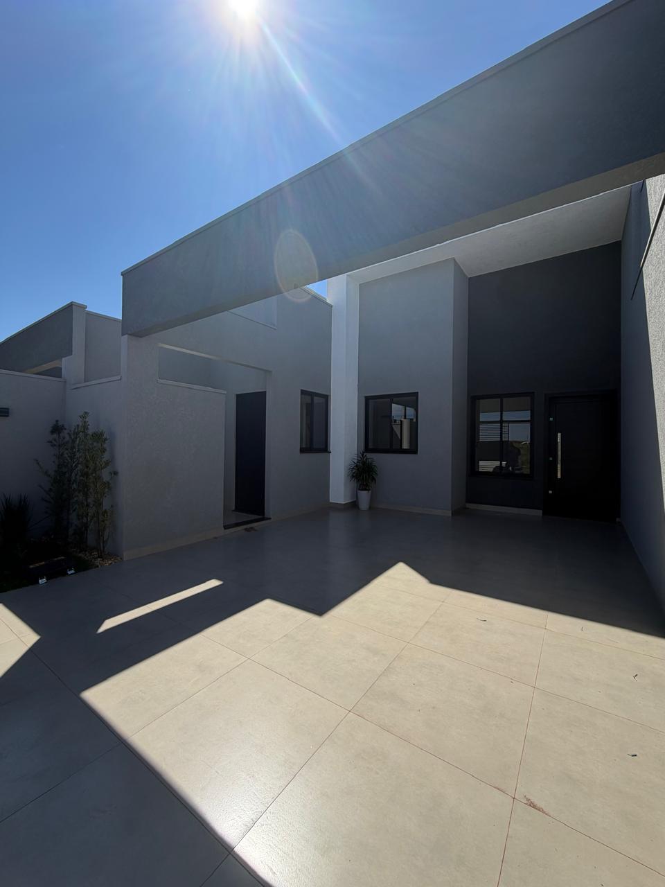 Casa com 3 Quartos e Garagem Paralela em Toledo PR - Gualtieri
