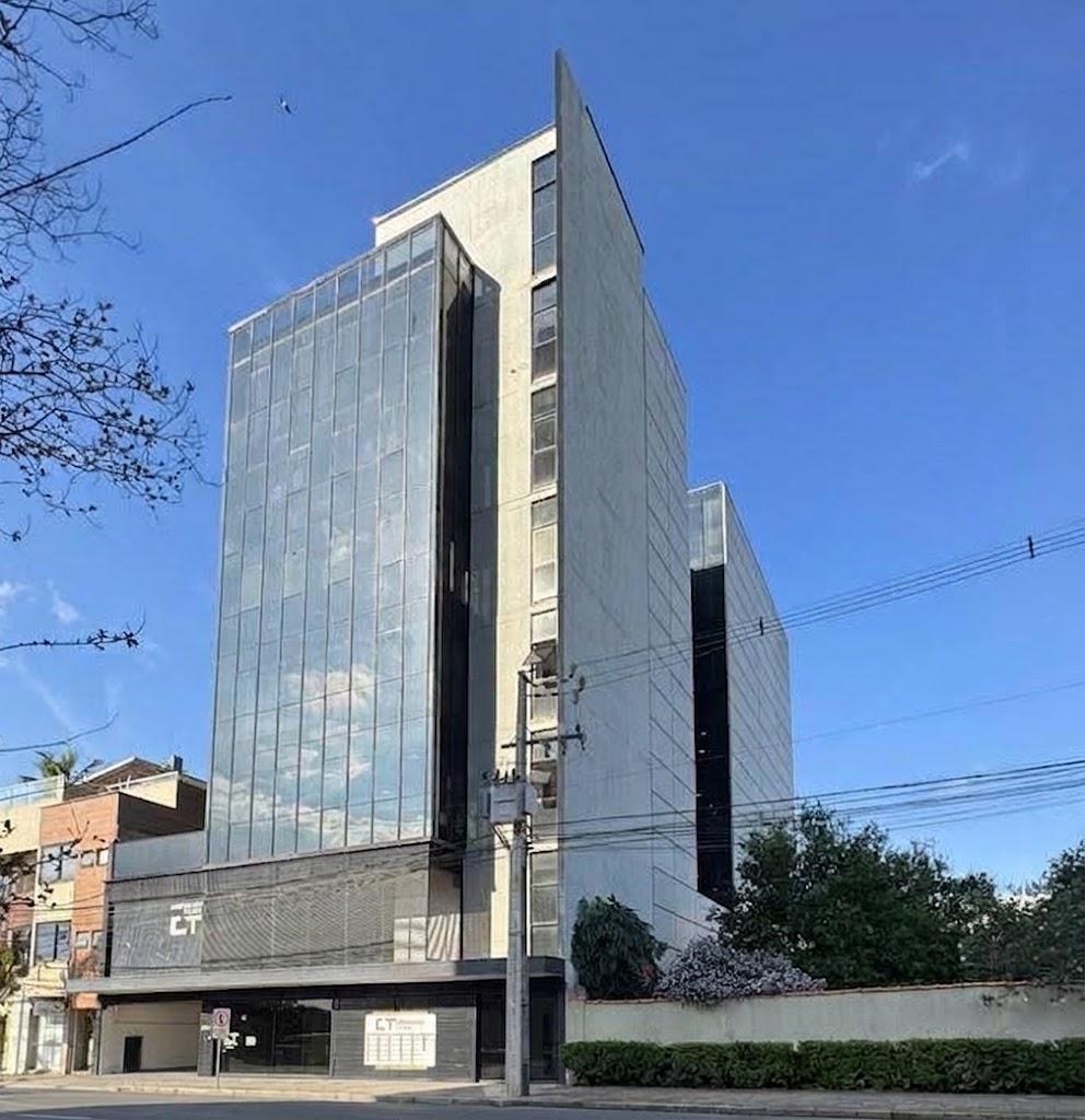 Sala Comercial a venda no Edifício Corporativo Toledo Próximo ...