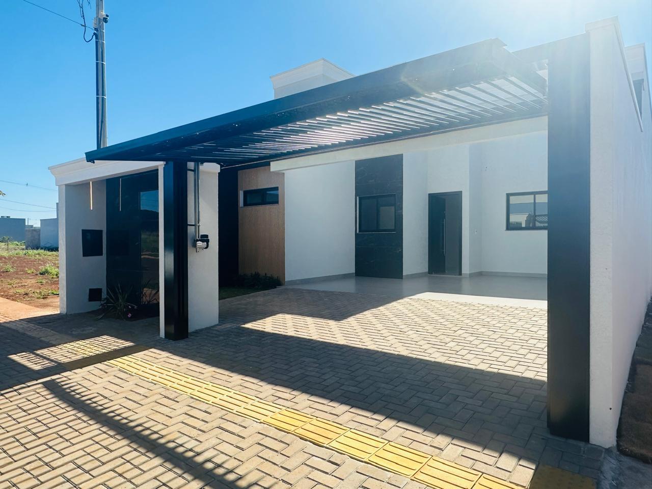 Casa nova com passagem lateral e sobra de terreno ? venda em T...