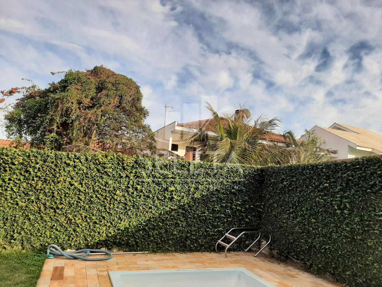 Casa com 4 dormitórios à venda,227.00m , CENTRO, CASCAVEL - PR