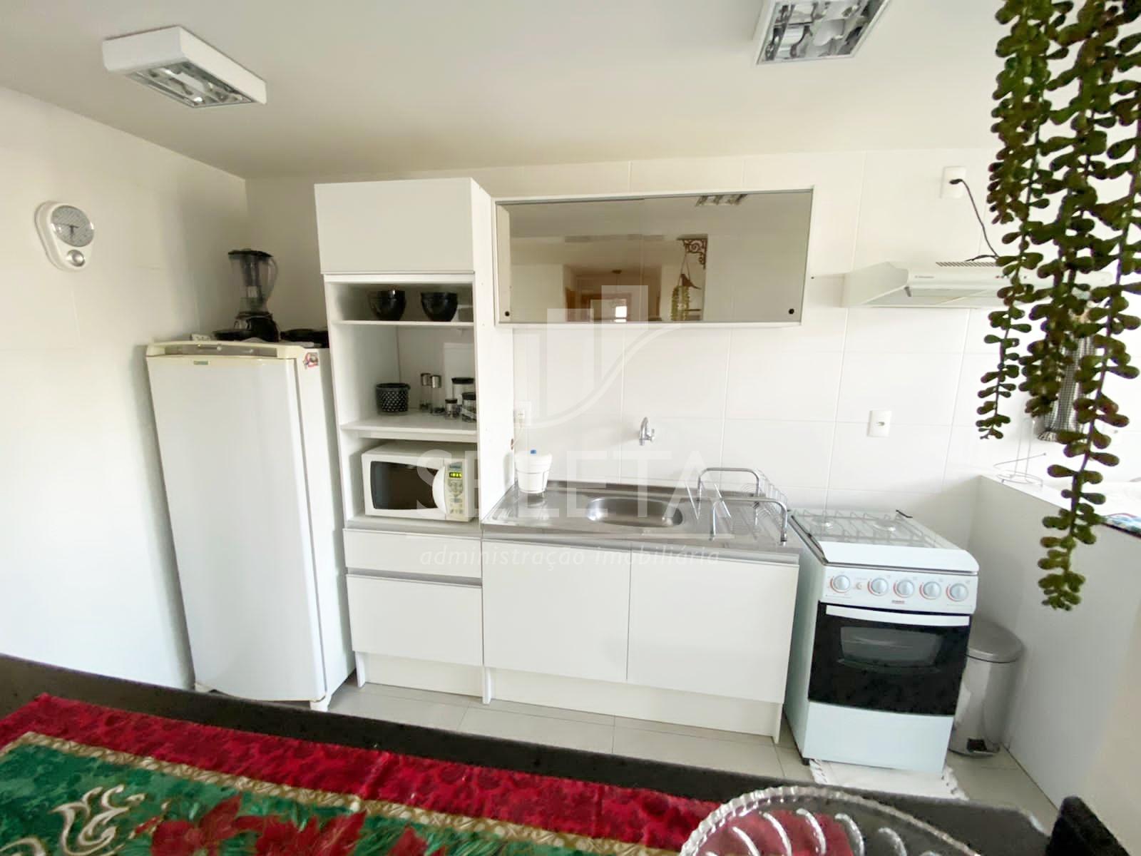 Apartamento com 2 dormitórios, CENTRO, CASCAVEL - PR