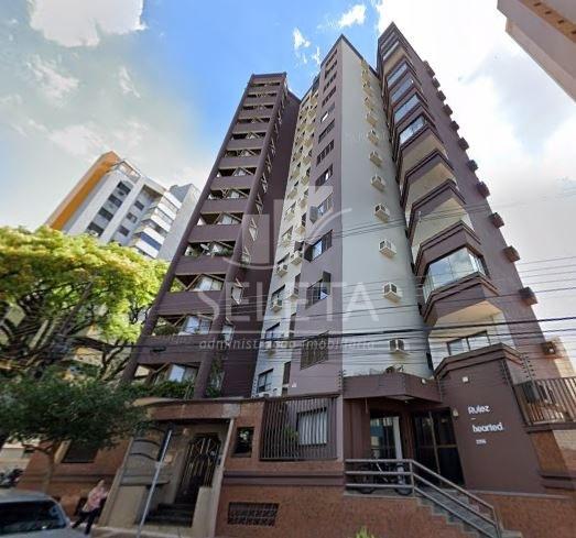 AMPLO APARTAMENTO EDIFÍCIO OURO VERDE EM ÓTIMA LOCALIZAÇÃO