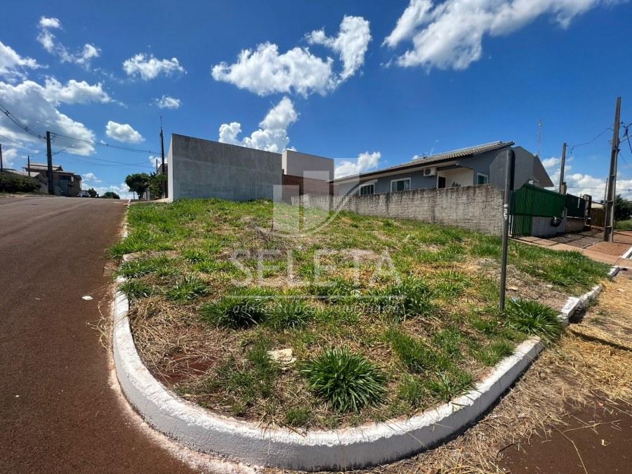 Lote urbano de esquina em Santa Maria do Oeste - Pr