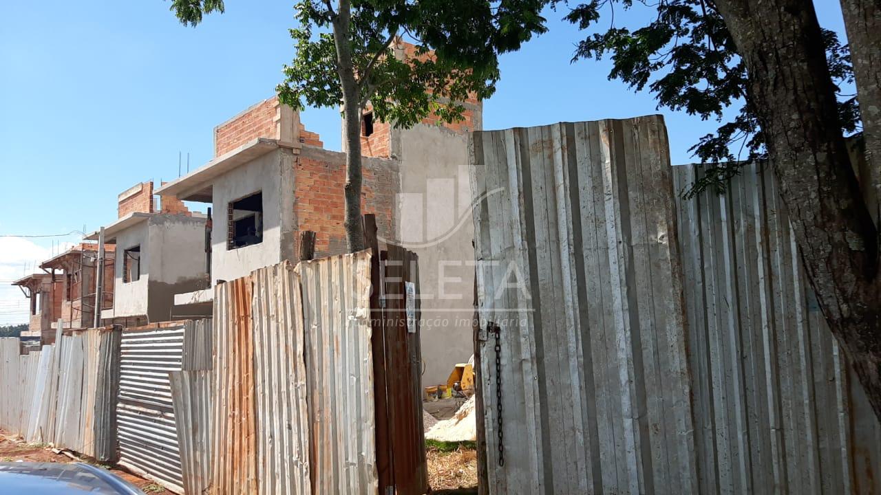 SOBRADO à venda, 3 quartos, 1 suíte, 1 vaga, Esmeralda - Casca...