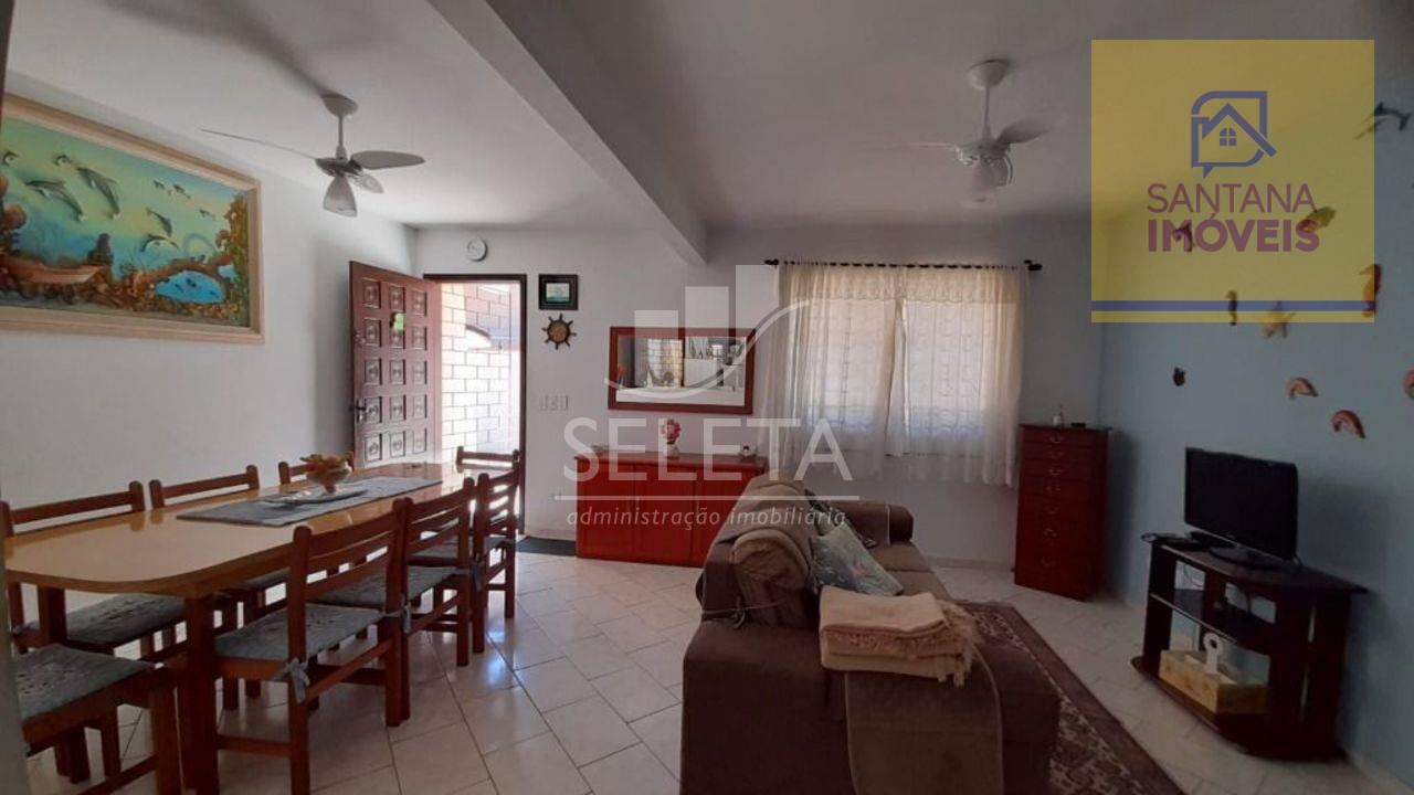 Sobrado à venda, Balneário das gaivotas - em Matinhos