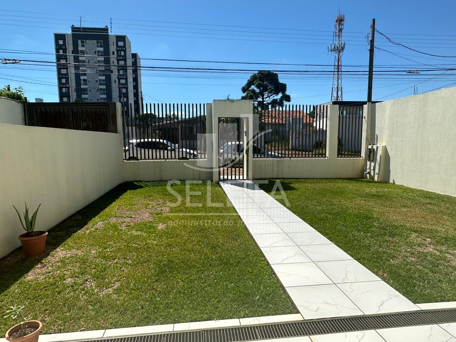 Casa ampla com oportunidade para investimento, no bairro Neva,...