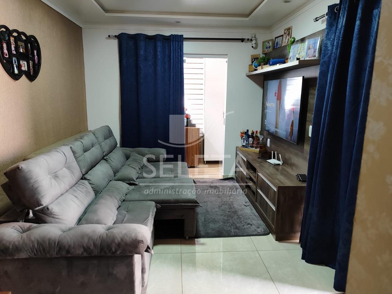 Ótima casa de 90m2 á venda no bairro periolo em Cascavel-PR
