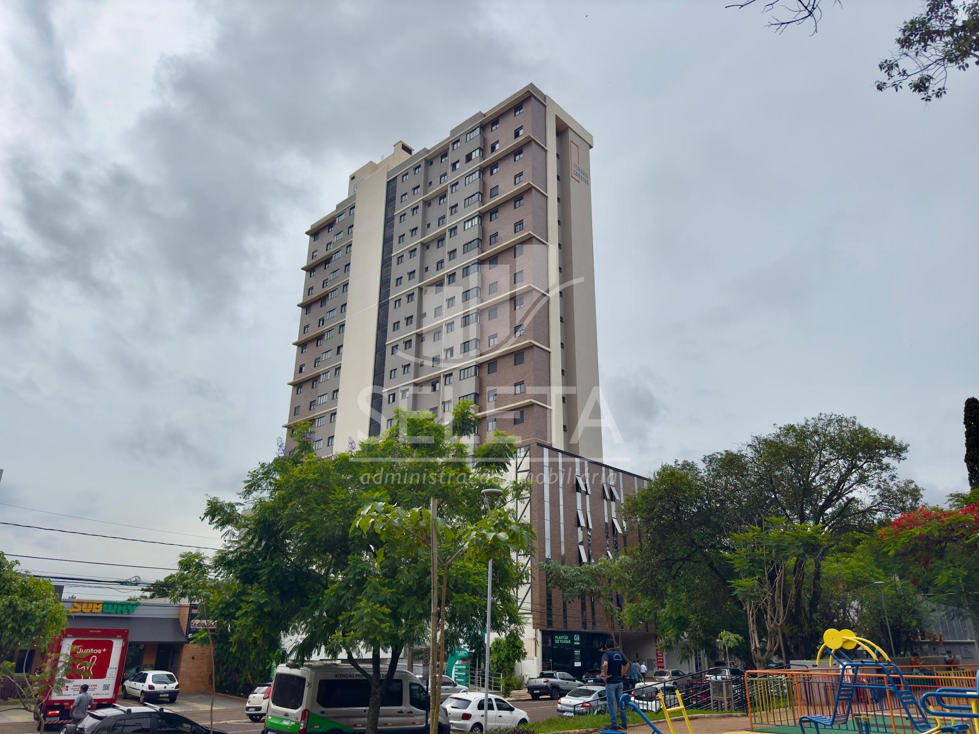 APARTAMENTO MOBILIADO COM 2 DORMITÓRIOS NO CENTRO DE CASCAVEL