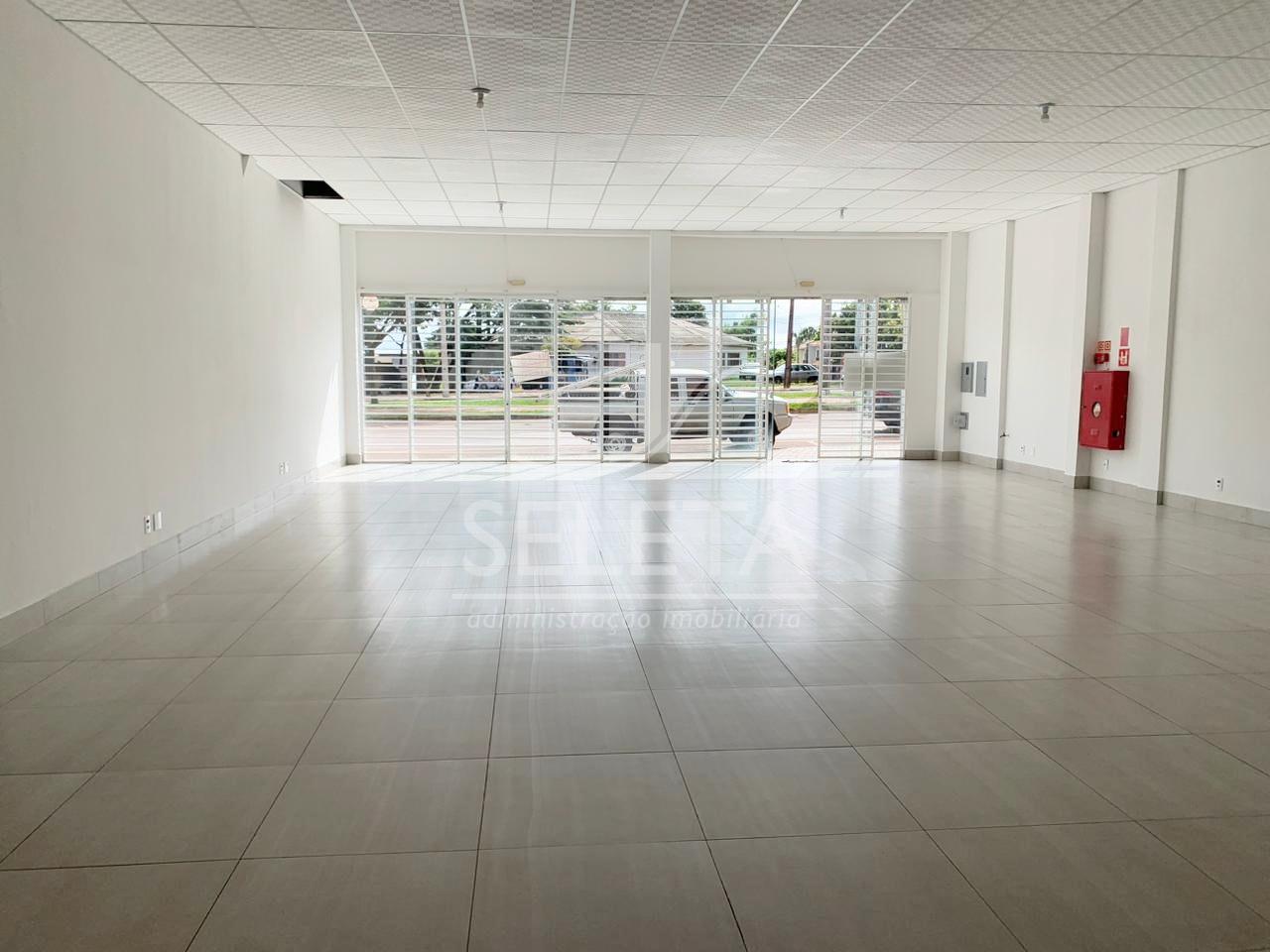 SALA COMERCIAL ALTO PADR?O DISPONIVEL PARA LOCA??O NO CENTRO D...
