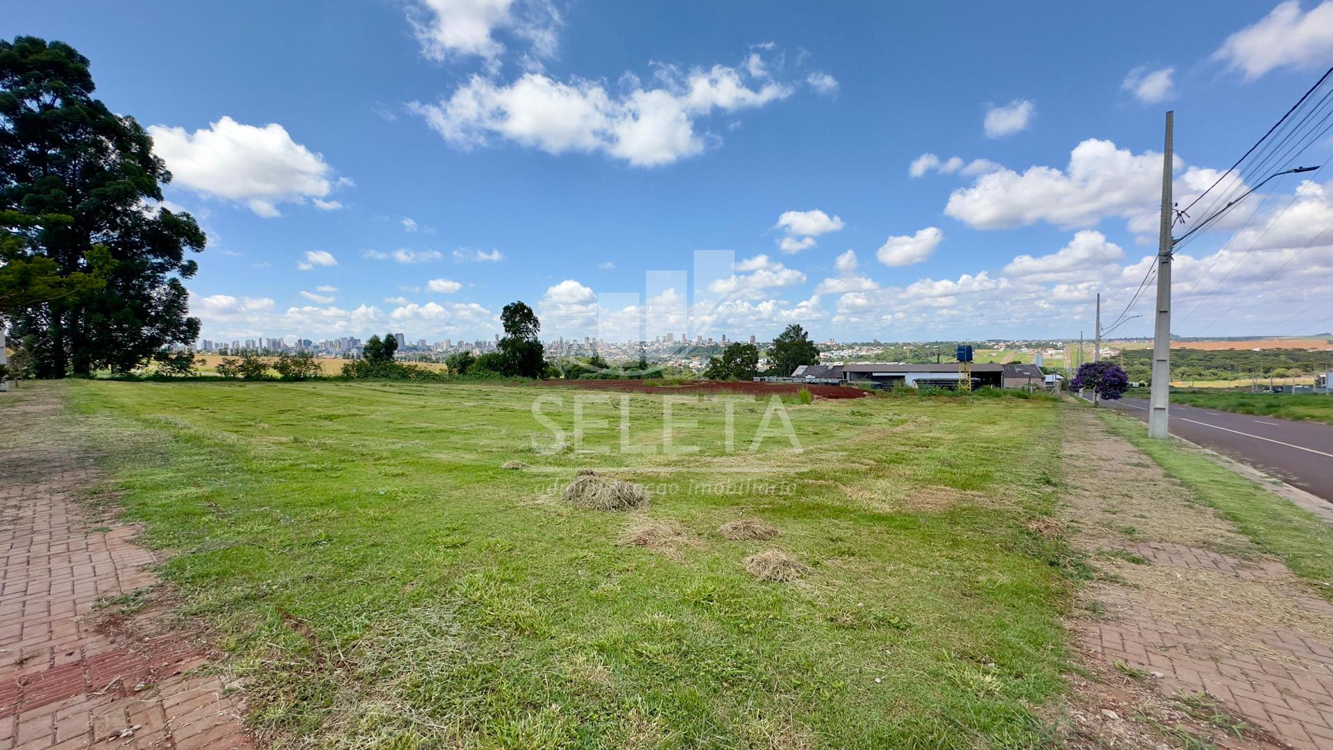 Terreno de esquina à venda no loteamento PAIM